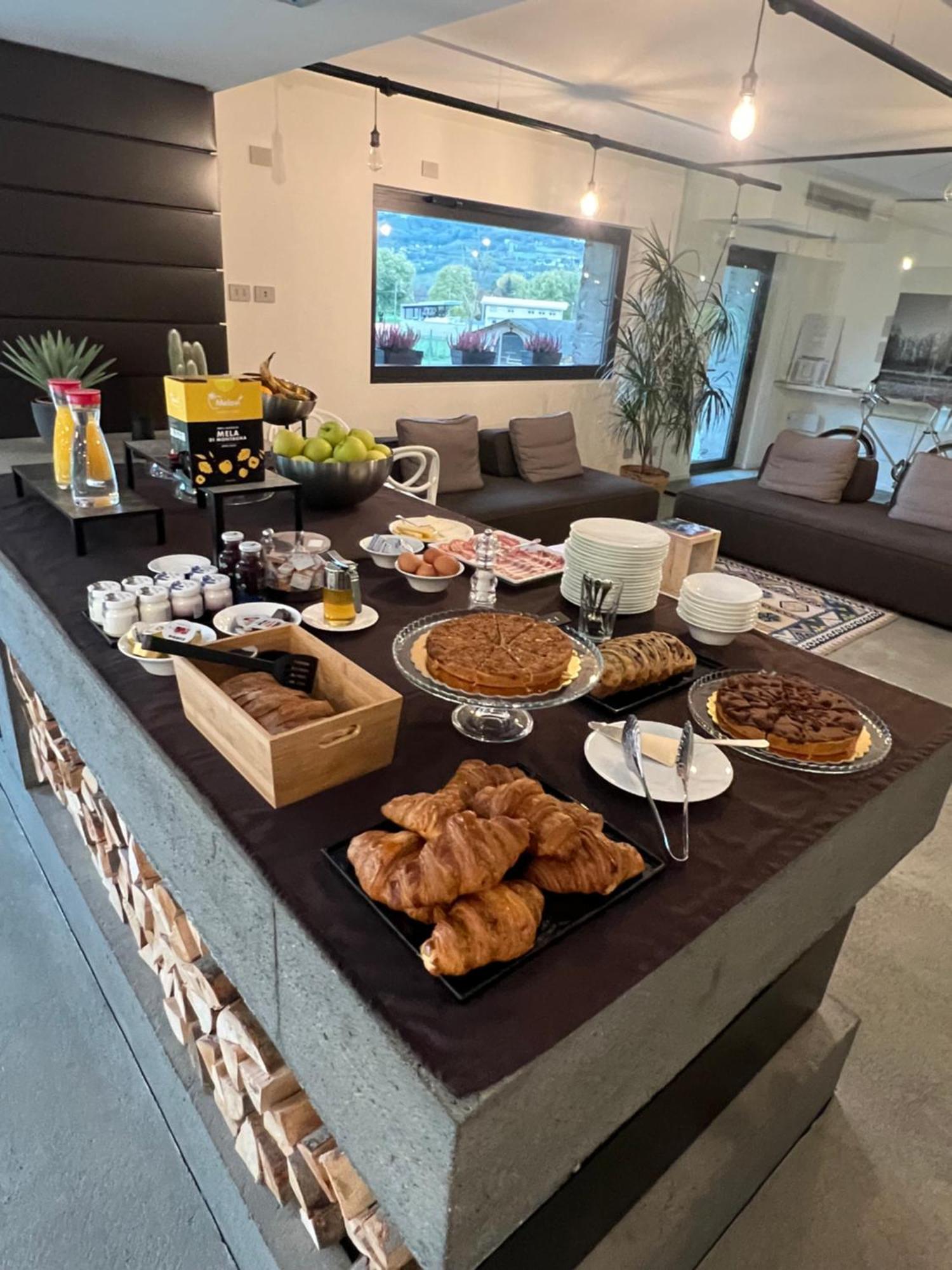 Agriturismo B&B Caffe E Vino Sondrio Zewnętrze zdjęcie